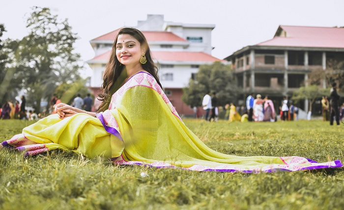 মেয়েদের পিক